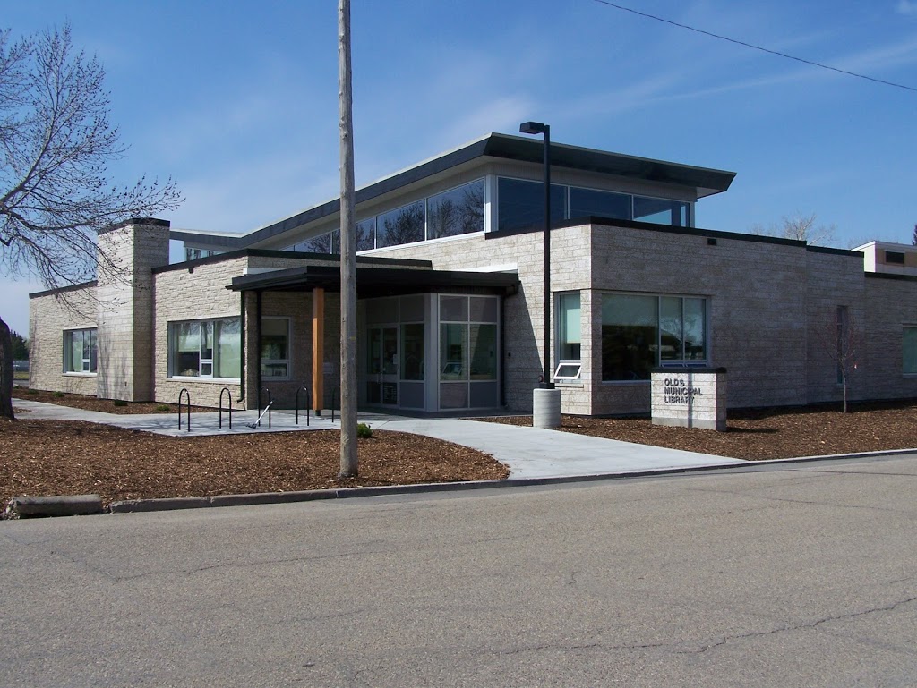 Olds Municipal Library | 5217 52 St, Olds, AB T4H 1H7, Canada | Phone: (403) 556-6460