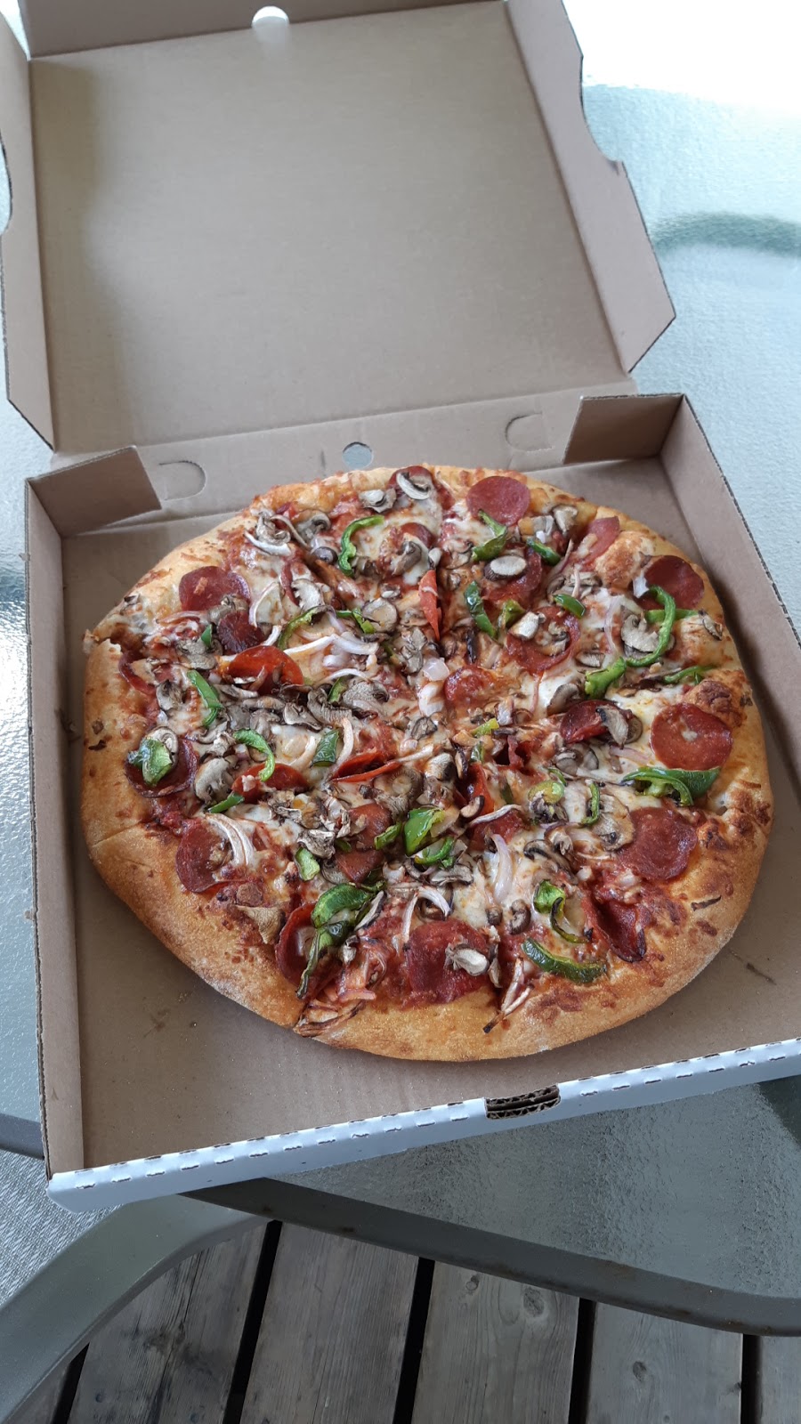 Figaros Pizza | 90 Weber St N, Waterloo, ON N2J 3G8, Canada | Phone: (519) 725-2002