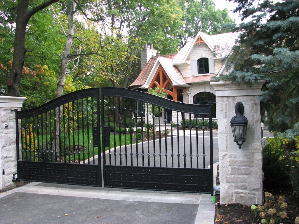 B&D Custom Metal Works Inc. | 2265 Royal Windsor Dr unit #6, Mississauga, ON L5J 1K5, Canada | Phone: (905) 823-0008