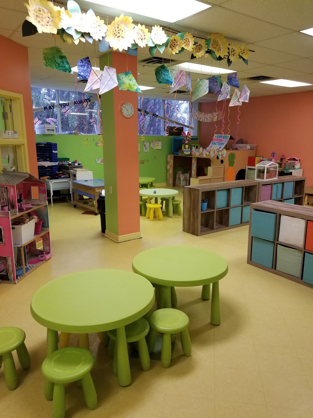 Tiny Hoppers - Rockland Daycares | 2768 Laurier St, Rockland, ON K4K 1N4, Canada | Phone: (613) 446-2333