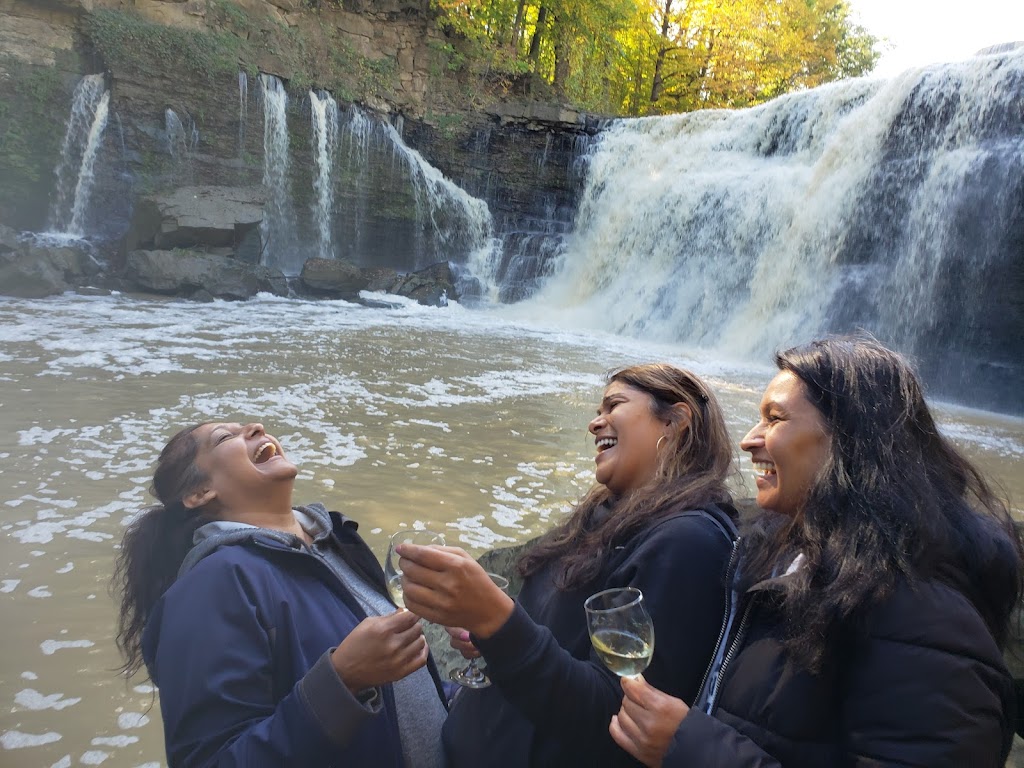 Wine Tour Niagara Adventure | 2980 King St, Jordan Station, ON L0R 1S0, Canada | Phone: (226) 787-6708