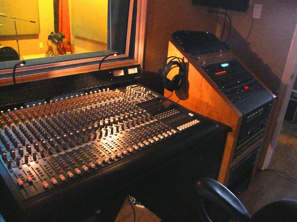 Studio-Mix-Pro | 4862 Rue Cherrier, Laval, QC H7T 2Y4, Canada | Phone: (514) 771-8706