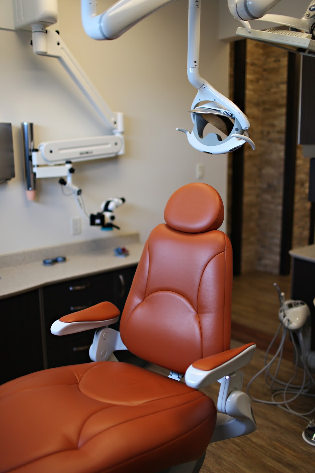 Hanover Dental Clinic | Unit 33A-178 PTH 12N, Clearspring Centre, Steinbach, MB R5G 1T7, Canada | Phone: (204) 326-6647