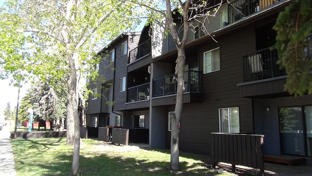 Glenbow Manor Apartments | 4646 73 St NW, Calgary, AB T3B 2M4, Canada | Phone: (403) 700-2723