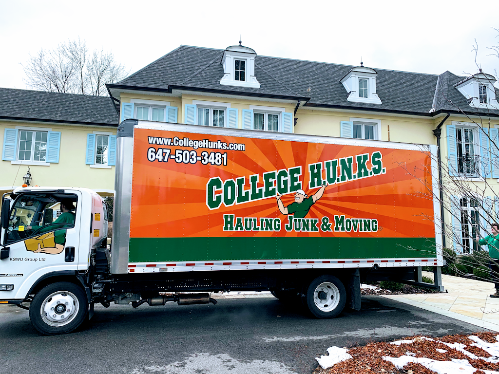 College Hunks Hauling Junk and Moving | 3190 Ridgeway Dr Unit 4, Mississauga, ON L5L 5S8, Canada | Phone: (647) 499-7169