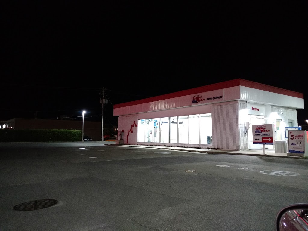 Petro-Canada et Lave-Auto | 600 Avenue Saint-Charles, Vaudreuil-Dorion, QC J7V 8H2, Canada | Phone: (450) 455-5328