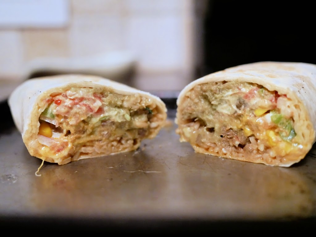 barBURRITO | 660 Eglinton Ave W, Mississauga, ON L5R 3V2, Canada | Phone: (905) 502-0408