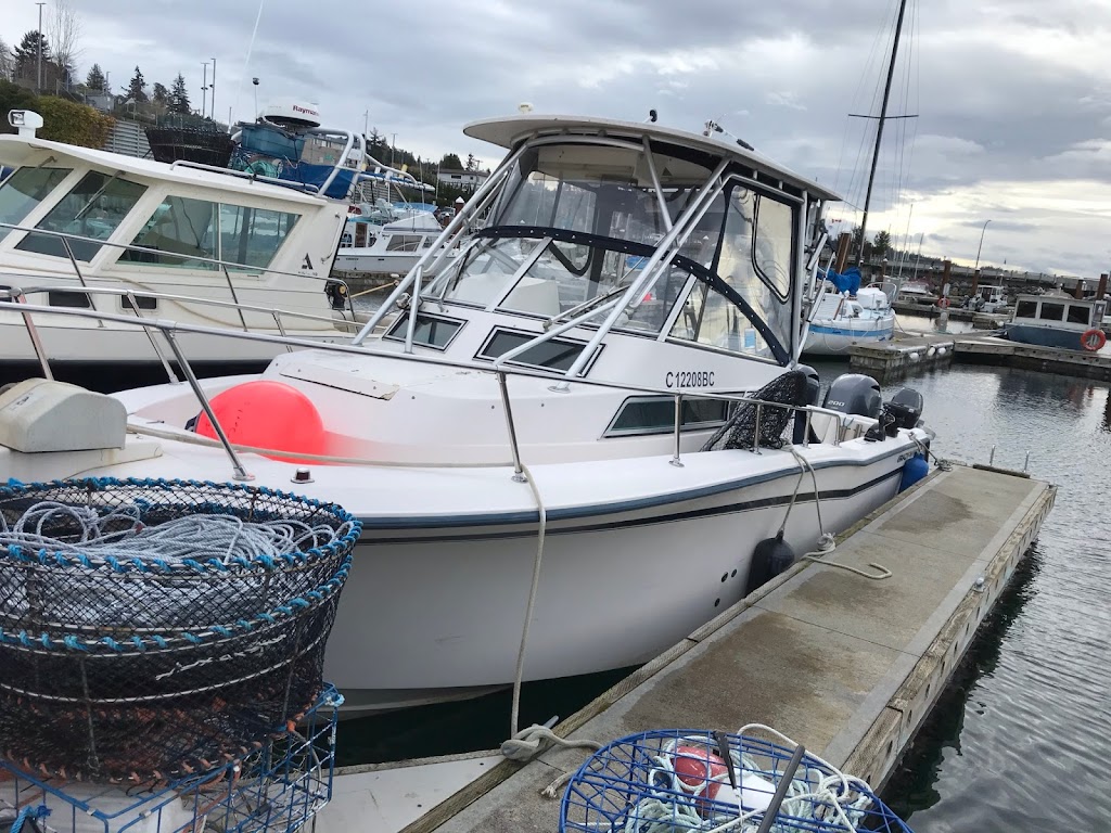 Venture West Fishing Charters | 6619 Dover St, Powell River, BC V8A 5M8, Canada | Phone: (604) 223-3413