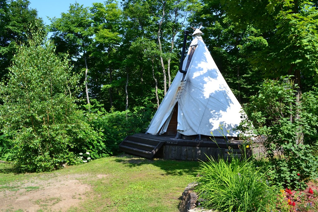 Tipis summit | 1560 Rue de la Petite Forge, saint-felix-de-valois, QC J0K, Canada, Saint-Félix-de-Valois, QC J0K 2M0, Canada | Phone: (450) 889-8810