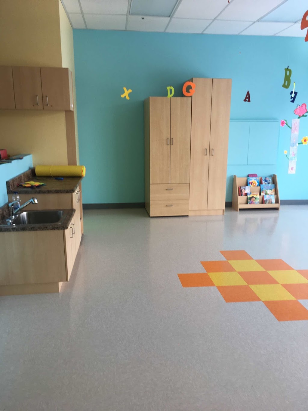 Nursery | 420 Boulevard des Laurentides, Laval, QC H7G 2T9, Canada | Phone: (450) 663-5715