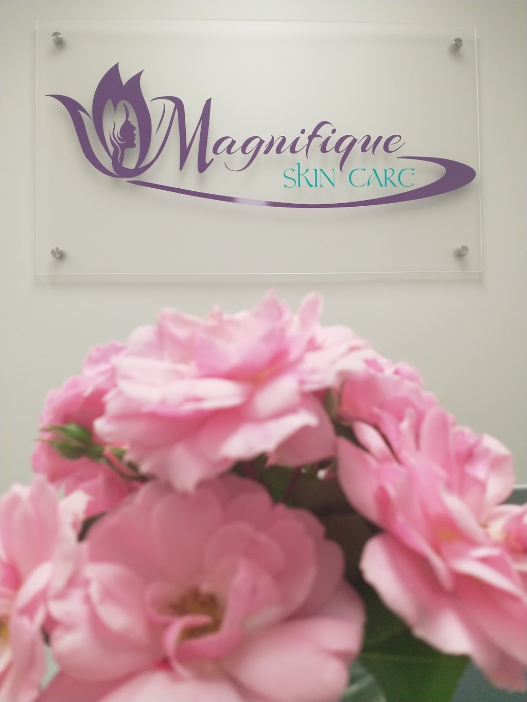 Magnifique Skin Care | 2155 Leanne Blvd #248, Mississauga, ON L5K 2K8, Canada | Phone: (647) 573-1686