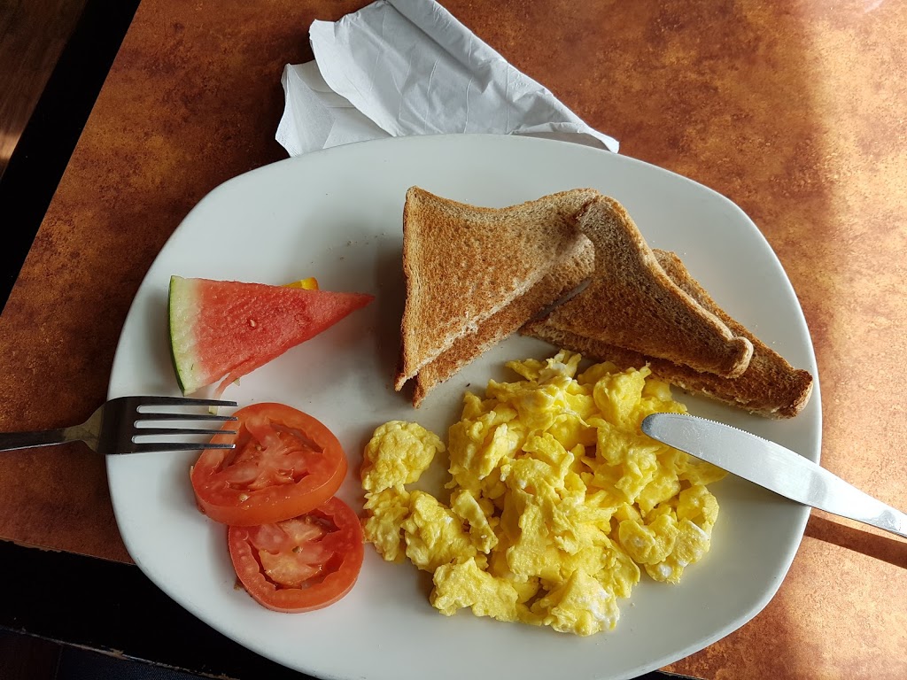 The Green Apple Cafe | Broadway #13, Orangeville, ON L9W 0A4, Canada | Phone: (519) 942-2909