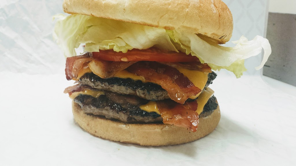 Aylmer Burger Stand | 375 Talbot St E, Aylmer, ON N5H 1J4, Canada | Phone: (519) 773-5900