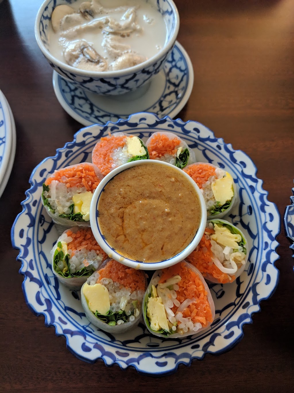 Katmanis Thai Restaurant | 1288 Mosley St, Wasaga Beach, ON L9Z 2C7, Canada | Phone: (705) 422-0007