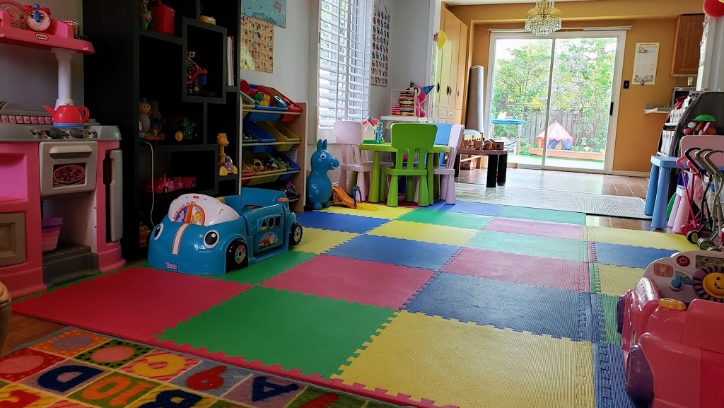 Barvinok Daycare | 1221 Leewood Dr, Oakville, ON L6M 3B3, Canada | Phone: (647) 895-3065