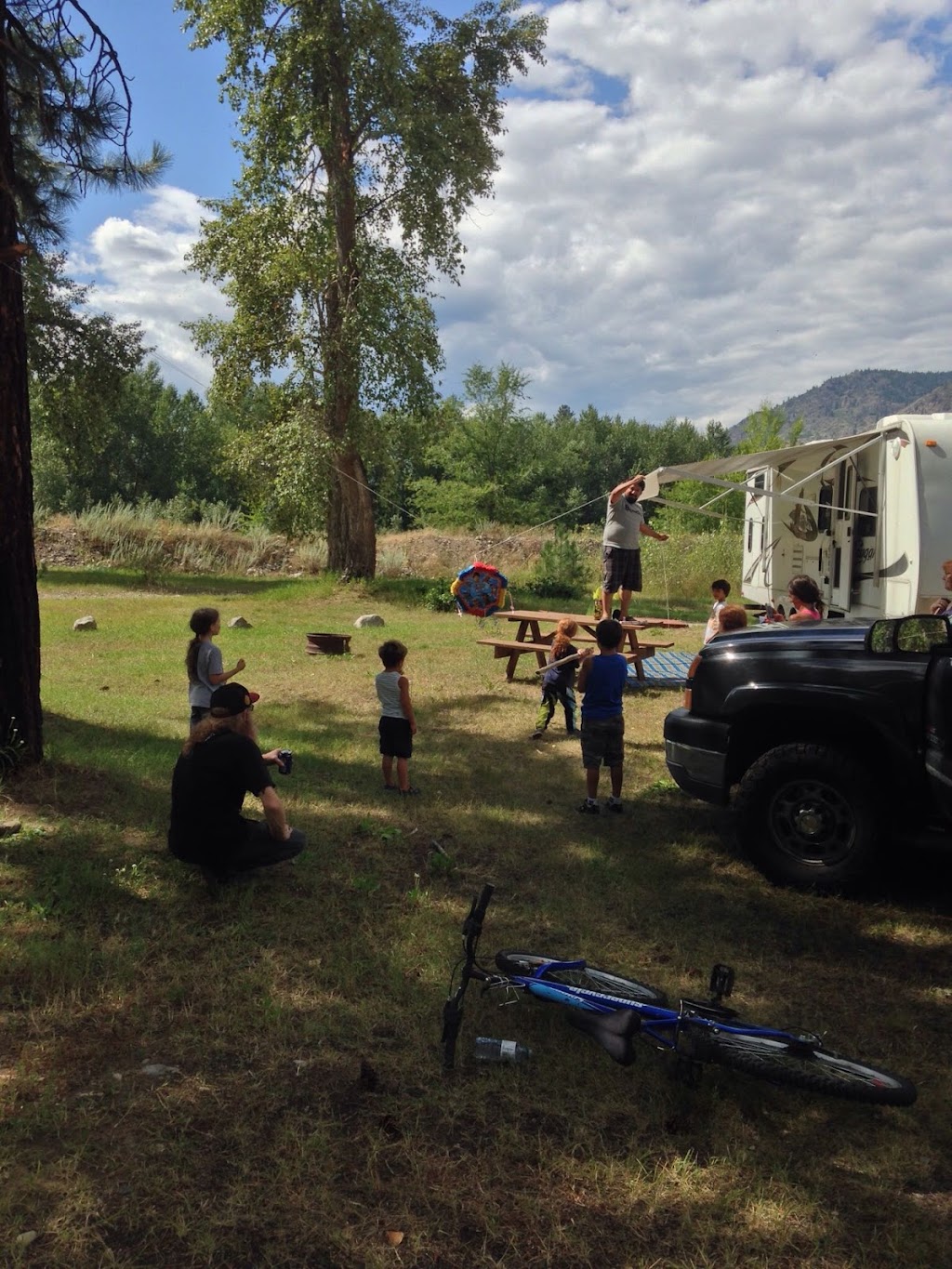 Country Hideaway Campground | 1285 Manly Meadows Rd, Grand Forks, BC V0H 1H9, Canada | Phone: (250) 870-6269