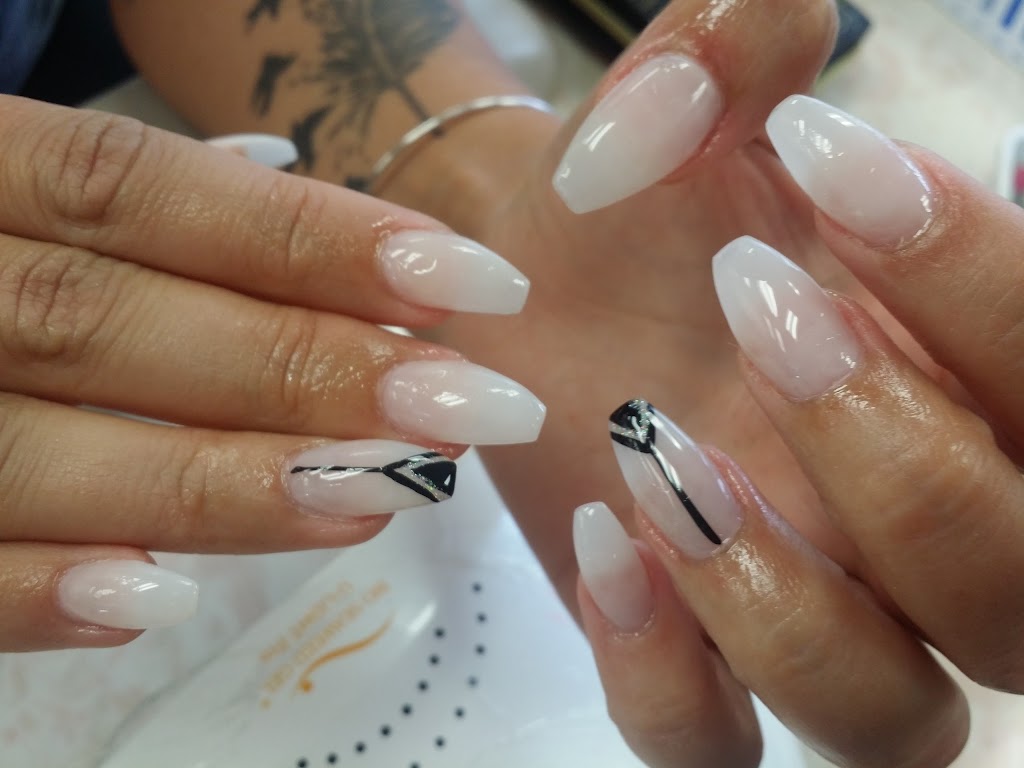 Angel Nail & Spa | 10215 Kennedy Rd N, Brampton, ON L6Z 0C5, Canada | Phone: (905) 495-1125