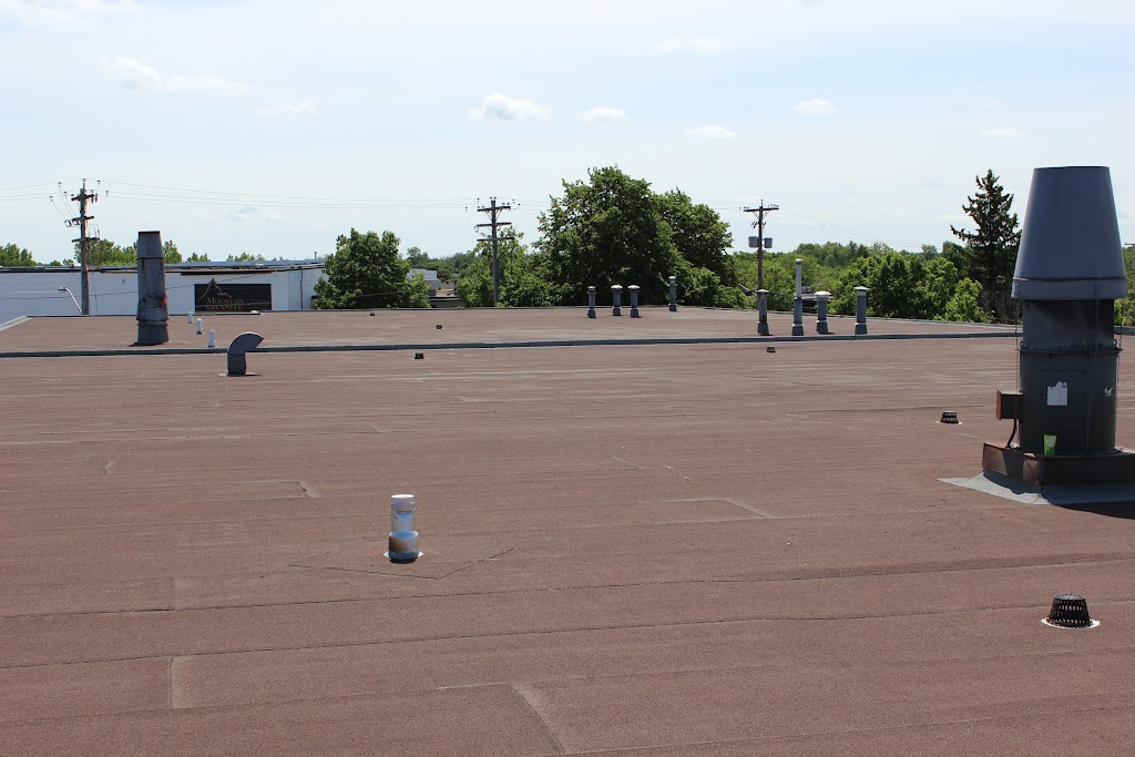 Commercial Roofing Inc | 38 Auriga Dr Unit 15, Nepean, ON K2E 8A5, Canada | Phone: (855) 727-0400