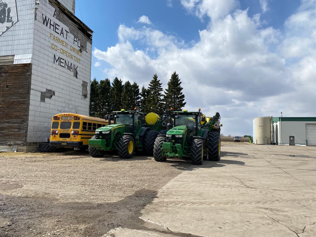 Code custom farming ltd | Township Rd 442, Ponoka, AB T4J 1R2, Canada | Phone: (403) 872-9147