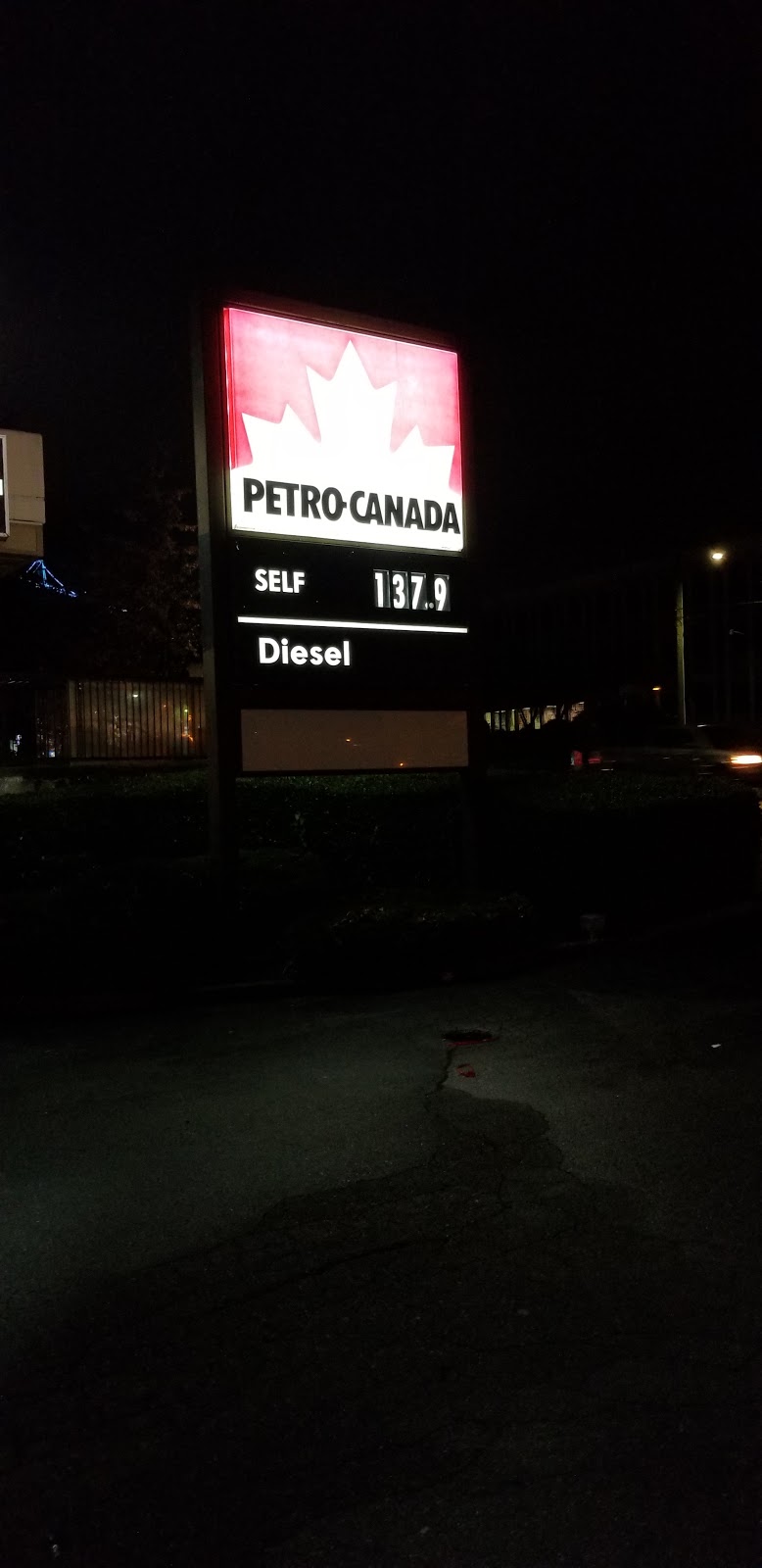 Petro-Canada | 9625 King George Blvd, Surrey, BC V3T 2V3, Canada | Phone: (604) 585-0443