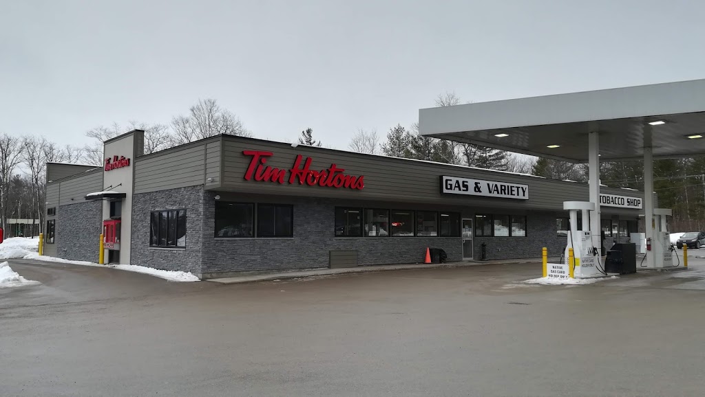 Terrys Gas And Variety | 1420 Mississauga St, Curve Lake, ON K0L, Canada | Phone: (705) 657-1998