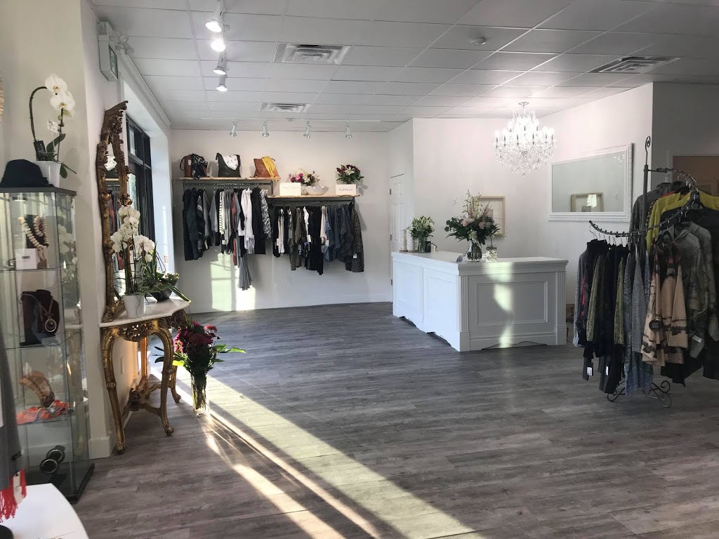 Jackie Os Boutique | 402 Winston Rd, Grimsby, ON L3M 0H2, Canada | Phone: (289) 235-8334