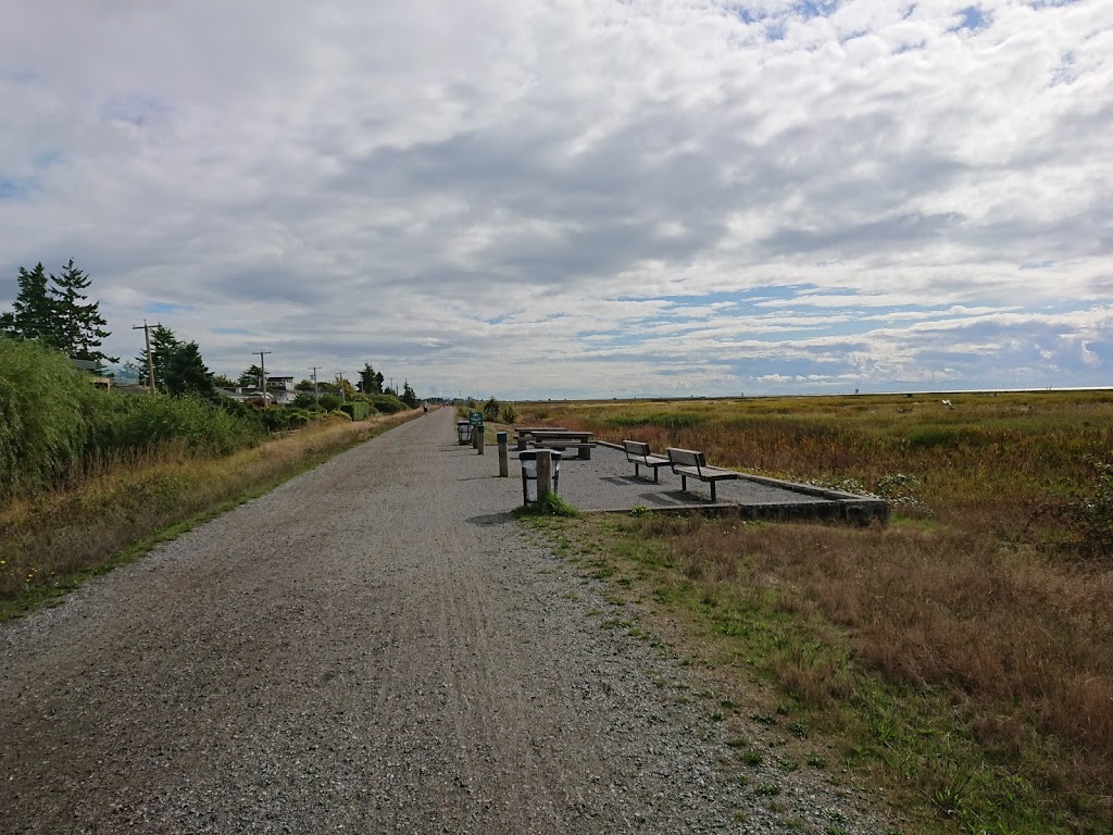 West Dyke Trail | Blundell Rd, Richmond, BC V7C 1G2, Canada