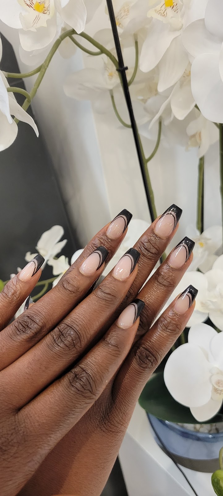 Ongles Queen | 1469 Boulevard Saint-Martin O, Laval, QC H7S 1N1, Canada | Phone: (450) 933-5660