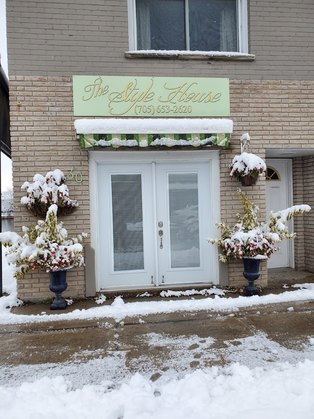 The Style House | 30 Front St N, Campbellford, ON K0L 1L0, Canada | Phone: (705) 653-2620