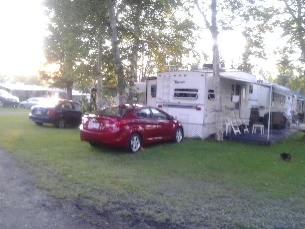 Camping 2 Rivieres | 824 QC-204, Saint-Gédéon-de-Beauce, QC G0M 1T0, Canada | Phone: (418) 582-3278