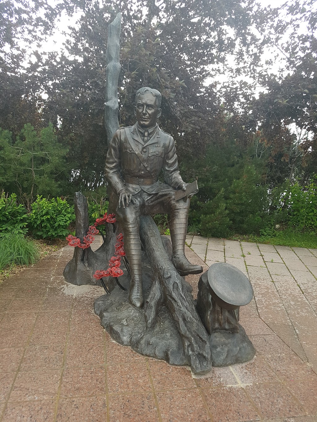 Memorial Lieutenant-Colonel John McCrae Statue | 90-94 Sussex Dr, Ottawa, ON K1N, Canada