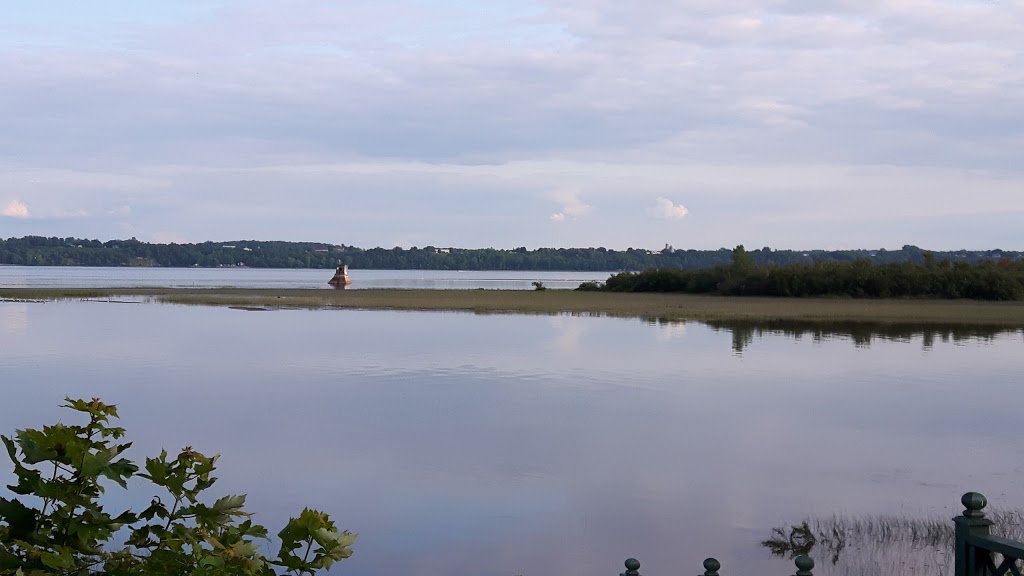 Chapiteaux Des Chenaux | 350 Chemin de lÎle du Sable, Sainte-Anne-de-la-Pérade, QC G0X 2J0, Canada | Phone: (418) 325-3029