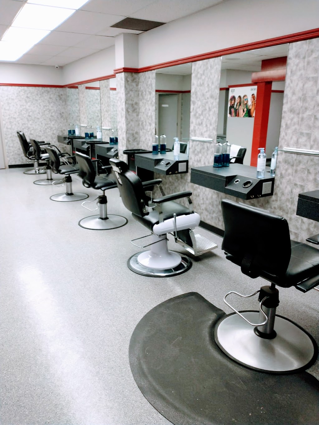 Island Beat Salon | 2555 32 St NE #303, Calgary, AB T1Y 7J6, Canada | Phone: (403) 717-1700