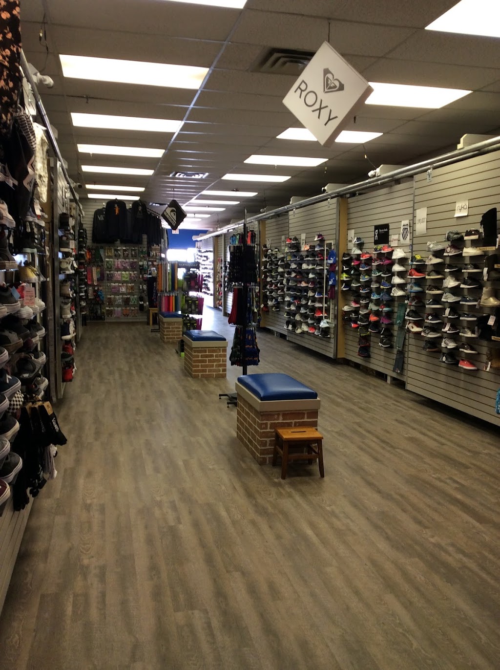 Sneakers Plus | 6600 50 Ave #6, Stettler, AB T0C 2L2, Canada | Phone: (403) 742-0258