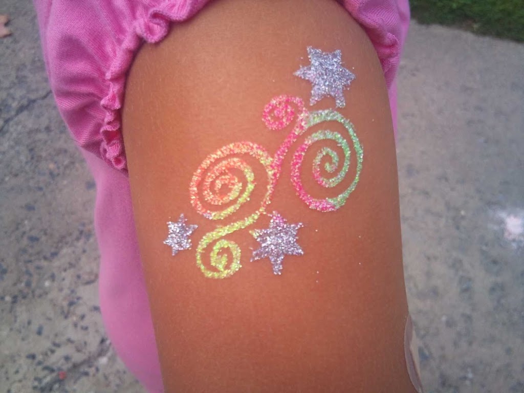 GlitterFUN Temporary Tattoos | 1415 Tamarac St, Kingston, ON K7M 7J2, Canada | Phone: (613) 539-2597