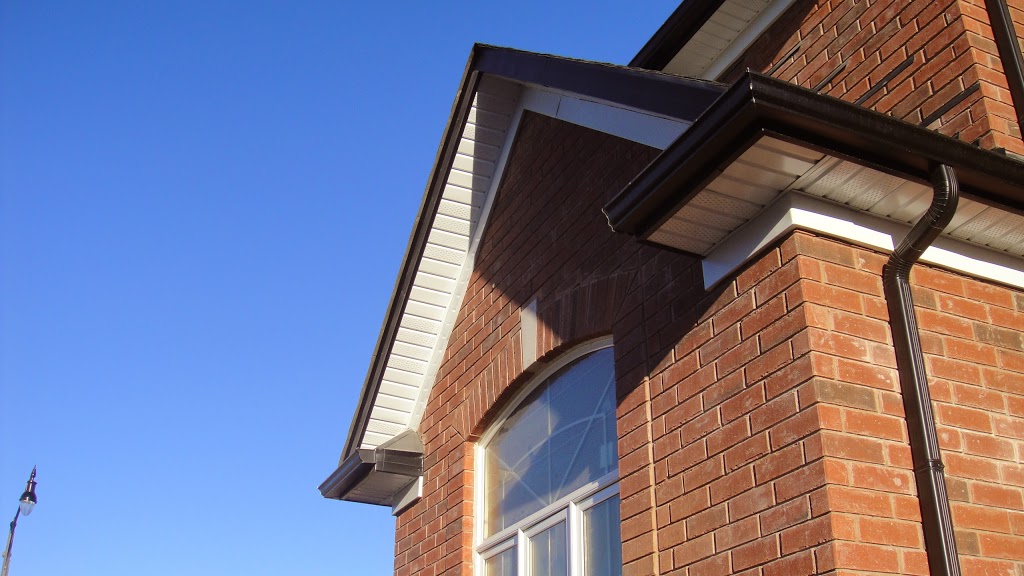 Eavestrough Installation | 3990 Chesswood Dr, North York, ON M3J 2W6, Canada | Phone: (416) 893-5001