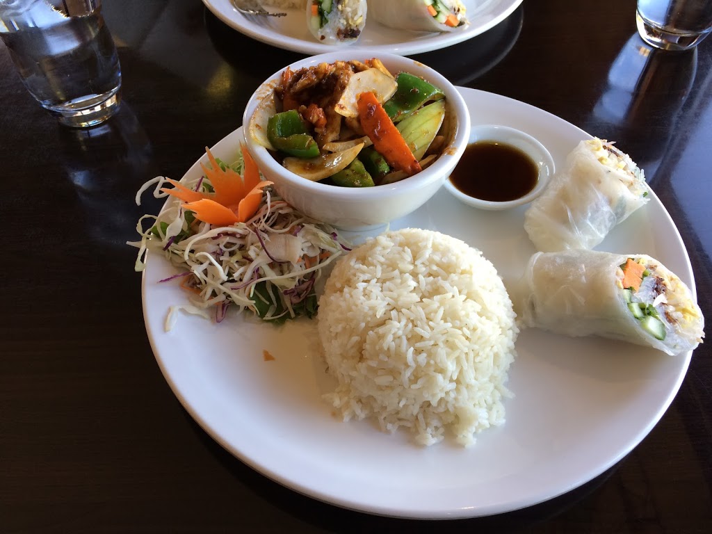 Cha Baa Thai Restaurant | 1511 Bedford Hwy, Bedford, NS B4A 1E3, Canada | Phone: (902) 446-8899