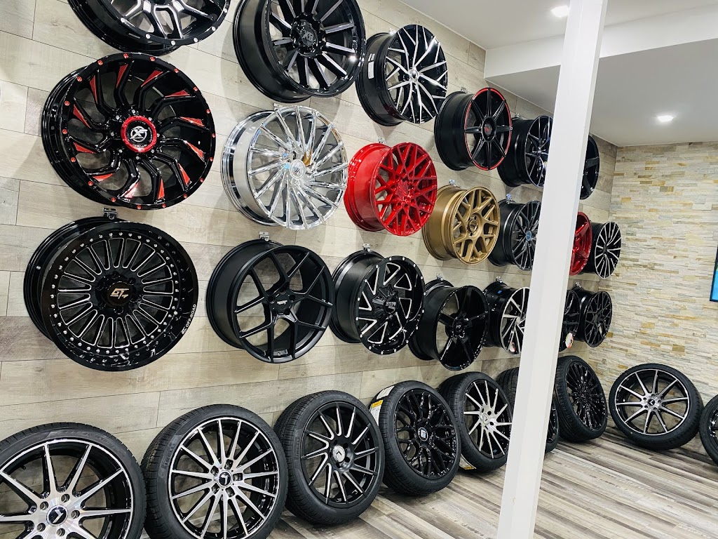 22G Alloy Wheels & Tires | 506 Main St N, Brampton, ON L6V 1P9, Canada | Phone: (855) 355-0022