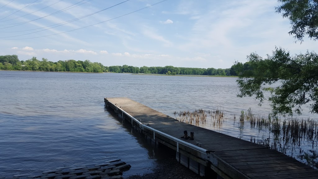 Parc Robert | 33 Avenue des Mille-Îles, Boisbriand, QC J7G 5K5, Canada