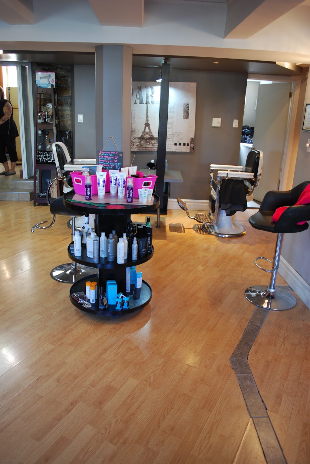 Salon NIMO - Coiffure Elle & Lui | 43 Rue Principale, Châteauguay, QC J6J 4P9, Canada | Phone: (514) 484-9566