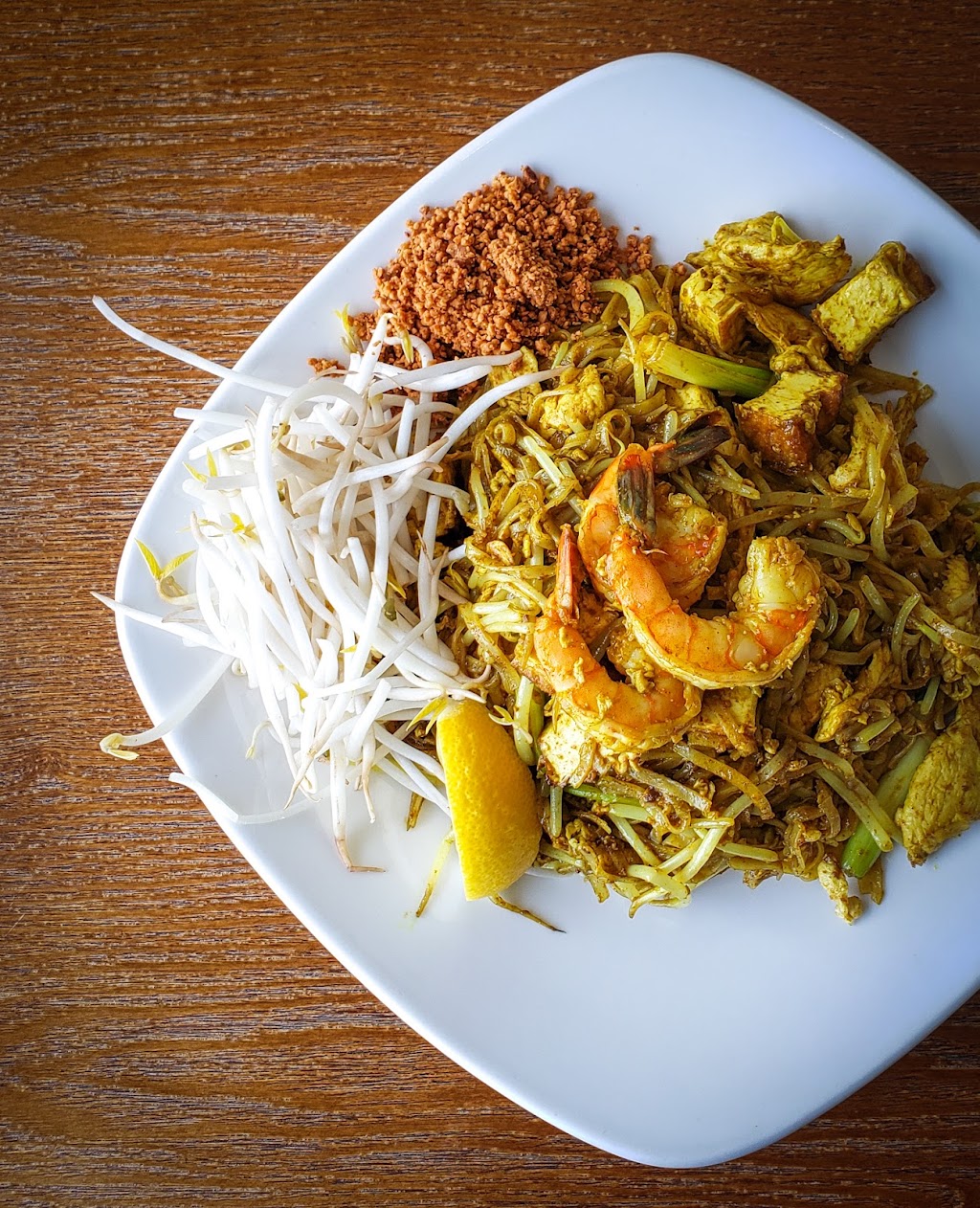 Kati Thai Kitchen | 235 Centennial Rd, Orangeville, ON L9W 5L1, Canada | Phone: (519) 942-9199