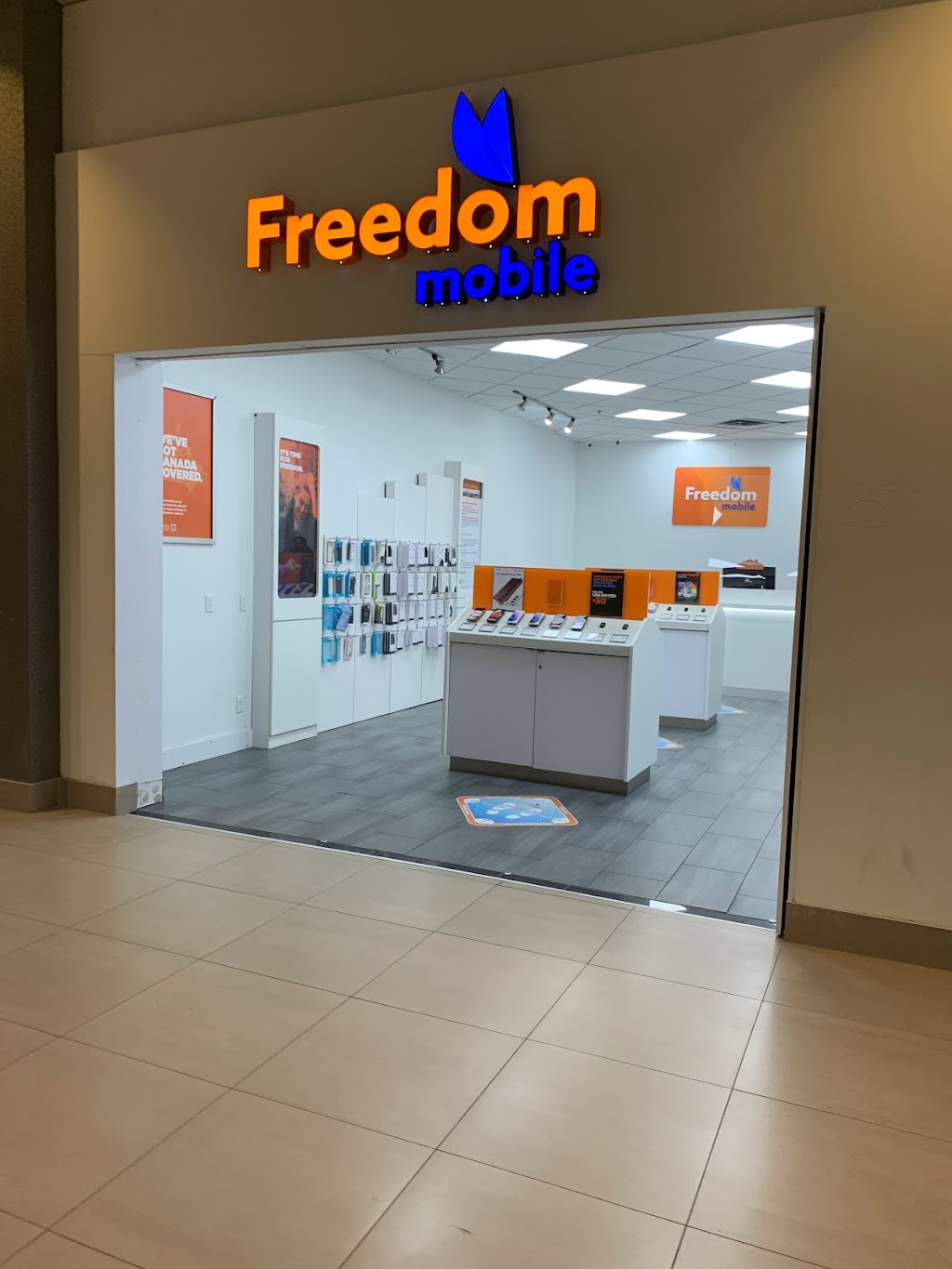 Freedom Mobile | Mall, 11900 Haney Pl #177, Maple Ridge, BC V2X 8R9, Canada | Phone: (604) 479-5666