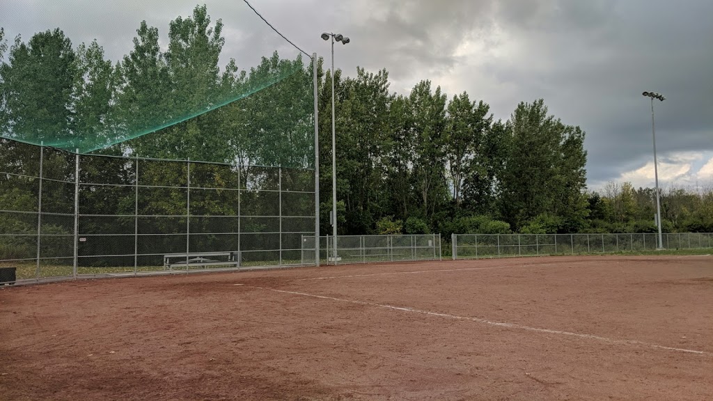 Parc Fonrouge Terrain De Baseball | Longueuil, QC J4L 4T7, Canada