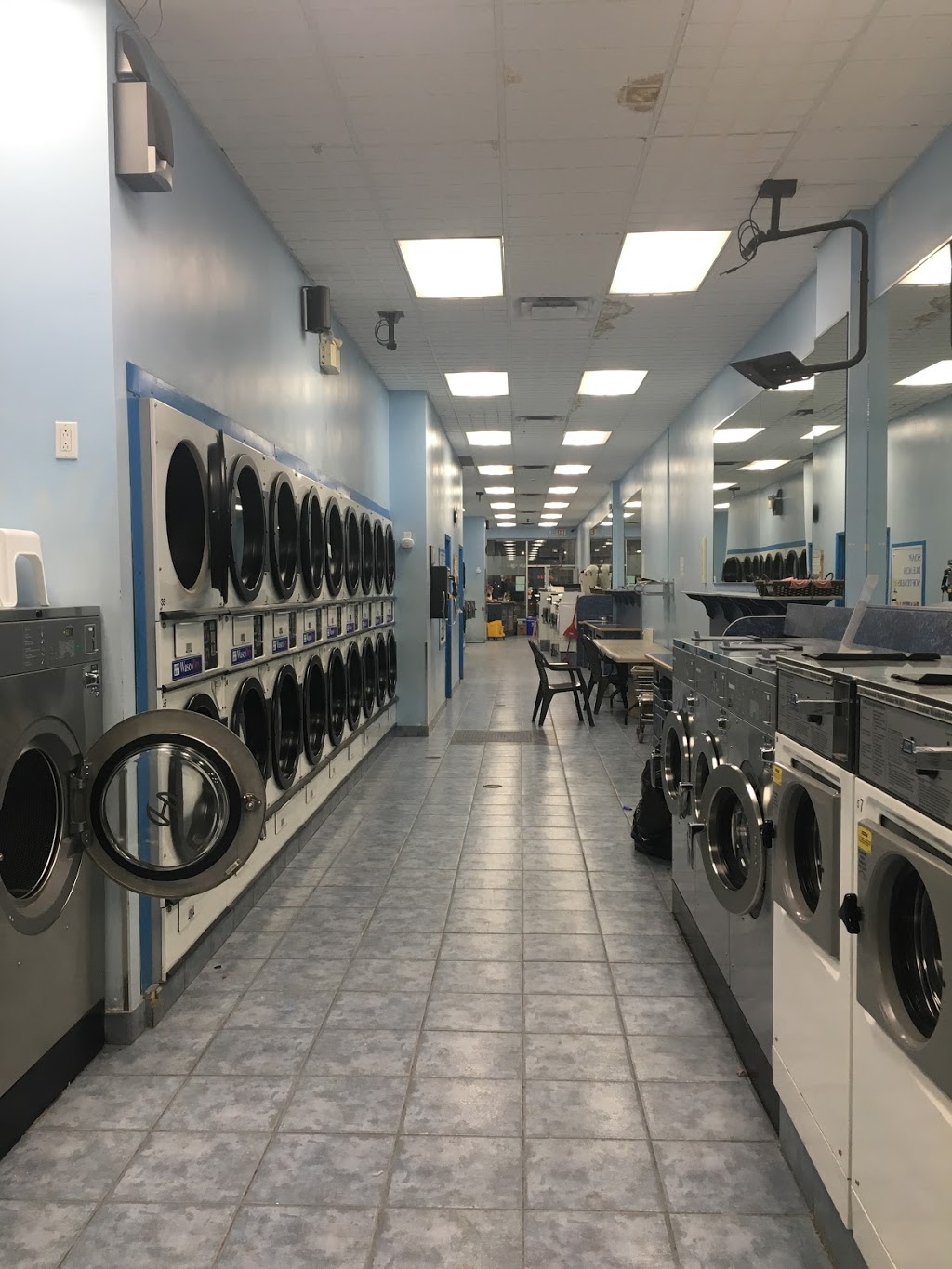 Wishy Washy Coin Laundry | 3003 Danforth Ave, East York, ON M4C 1M9, Canada | Phone: (416) 693-9274