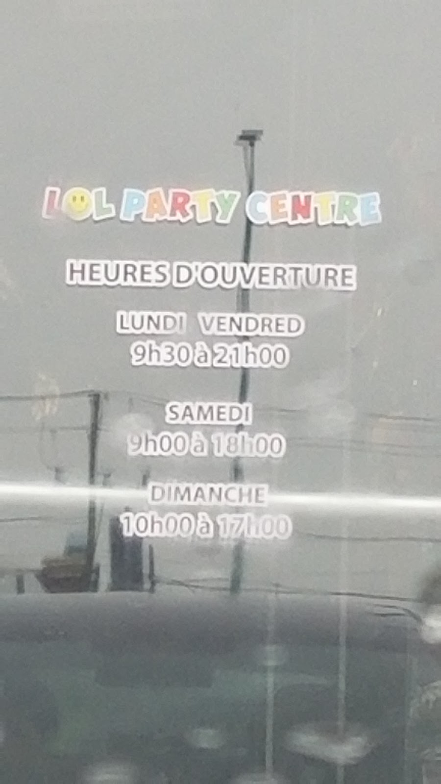 LOL Party Centre (Gatineau) | 720 Montée Paiement, Gatineau, QC J8R 2S8, Canada | Phone: (819) 893-3737