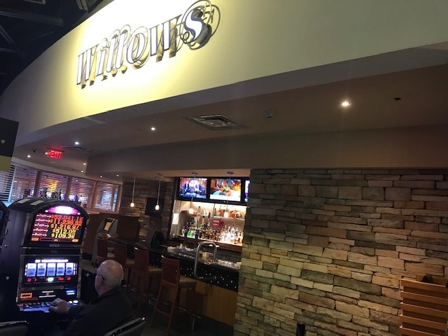 Willows Dining Room | 555 Rexdale Blvd Level 1, Etobicoke, ON M9W 5L2, Canada | Phone: (416) 675-7223