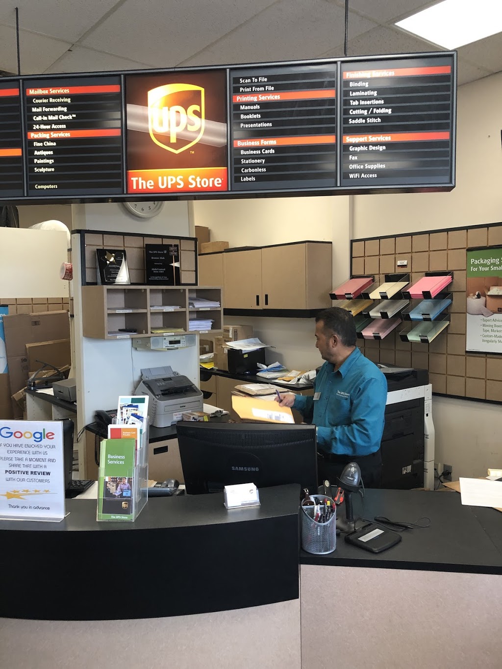 The UPS Store | 3041 Dougall Ave Unit 9, Windsor, ON N9E 1S3, Canada | Phone: (519) 967-9916