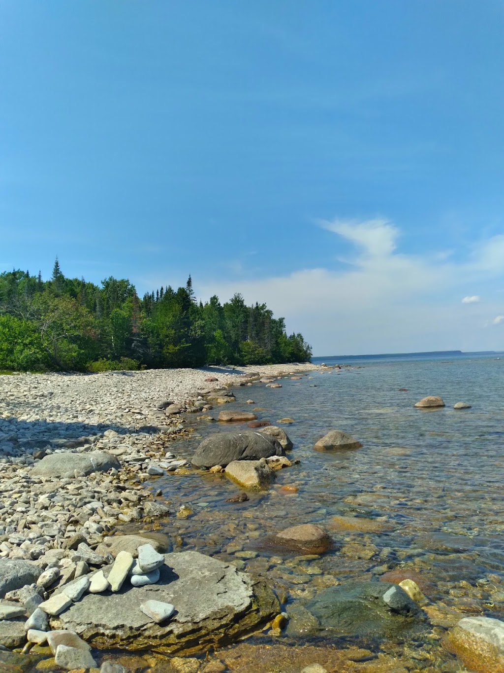 Lion’s Head Lookout Trail Parking | McCurdy Drive Parkette, Bruce Trail, Lions Head, ON N0H 1W0, Canada | Phone: (519) 793-3522