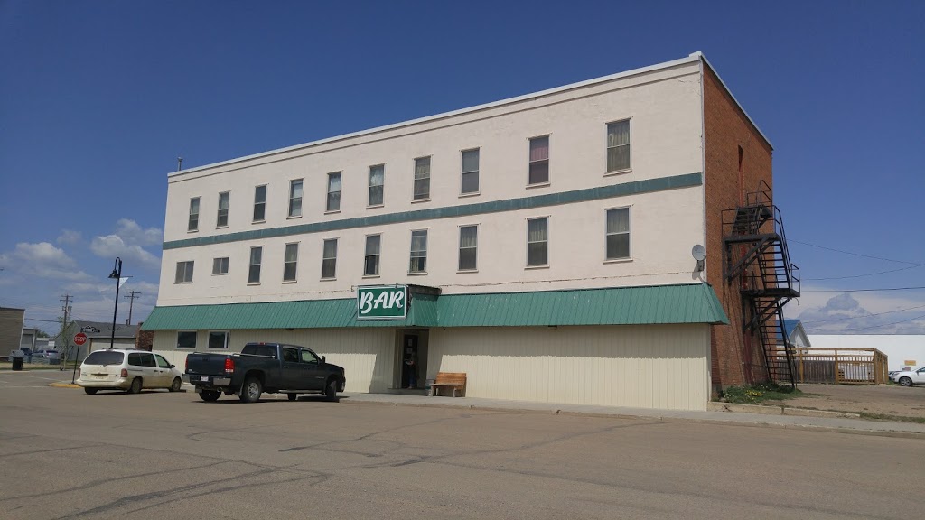 Tofield Hotel | 4936 52 Ave, Tofield, AB T0B 4J0, Canada | Phone: (780) 662-3116