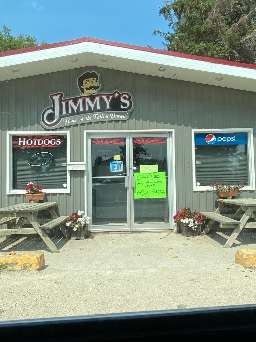 Jimmys Submarine & Dairy Delight | 1746 Saskatchewan Ave W, Portage la Prairie, MB R1N 0N8, Canada | Phone: (204) 239-0378